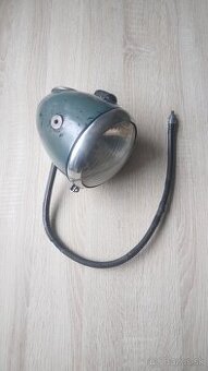 Predám kompletný svetlomet na motocykel ČZ 150C