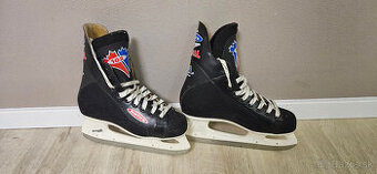 Korcule Botas 102 Montreal vel. 42