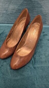 Predám dámske lodičky Gábor