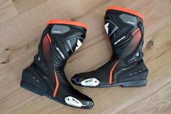 Topánky - čižmy Shima RSX-6 čierno-fluo červené 43