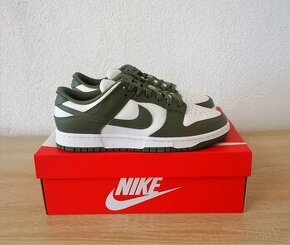 Nike Dunk low Olive