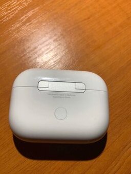 Apple AirPods Pro 2 Krabička