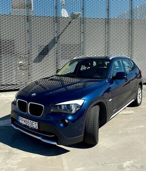 ZNÍŽENÁ CENA, Predám BMW X1 xDrive 2.0d, automat, 4x4