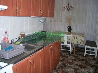 NR - 4 izb., širšie centrum - Rázusova ul., dobrá lokalita,