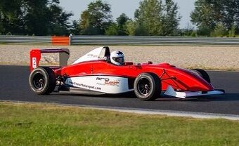 Jazda na formule basic kurz