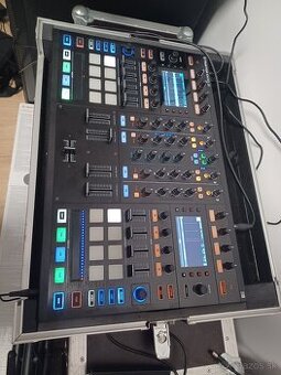 Traktor s8 aj casom