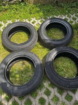 Michelin Primacy 4 215/65 R 17