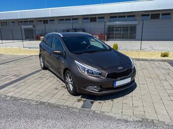 KIA Cee’d SW Combi 1.6 GDi 99kw Manuál