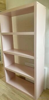 Ružový regál IKEA
