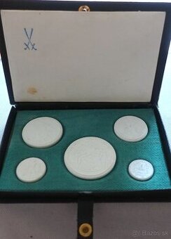 Sada porcelanovych minci Meissen