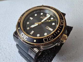 Invicta Pro Diver Black Gold