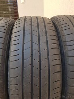 215/55 R18 Kumho letne