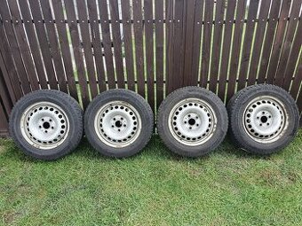 Predám zimné pneu značky Semperit R16 C na VW T5 T6