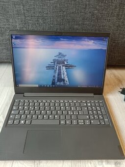 Lenovo V15 ADA