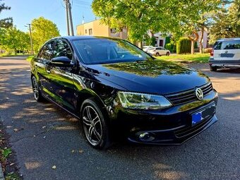 Volkswagen Jetta 1.2 TSI 2014 (4valec) Limited Edition