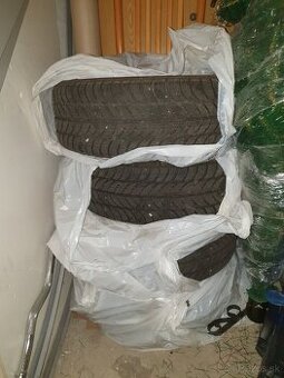 Zimné pneumatiky 205/55 R16