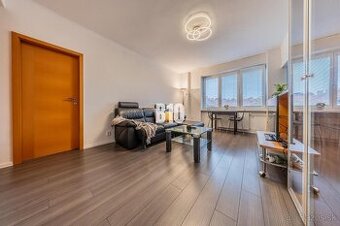 3i byt s 3 balkónmi a GARÁŽOU v TOP lokalite - NIVY - Kupeck