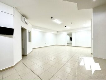 Podnájom, Obchodný priestor 76 m², Nitra-centrum