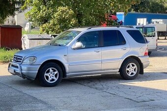 Mercedes ML manuál 5st