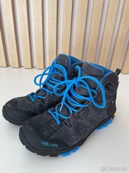 Turisticke topanky Trollkids 38