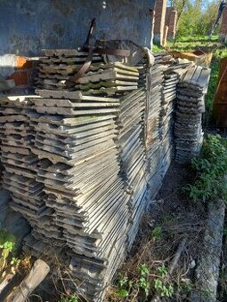 Stará betónová škridla