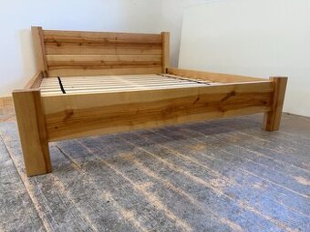 Posteľ z brezoveho dreva 180x200 cm