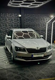 SUPERB 3 COMBI 110KW DSG 2018•VIRTUAL•NAVI