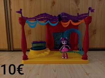 My little pony Equestria girls tanečný parket