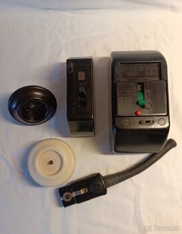 Bakelit retro elektro-zásuvka, konektor, jističe,. - 1