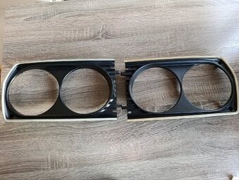 Rámiky predných svetiel Škoda 105/120