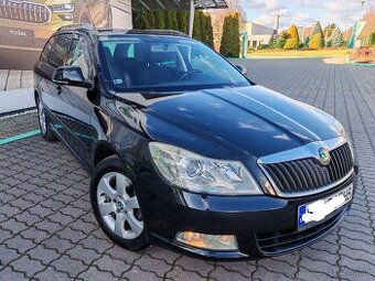 Š. OCTAVIA COMBI FACELIFT 2.0 TDI 103KW ELGANCE NAVI ŤAŽNÉ