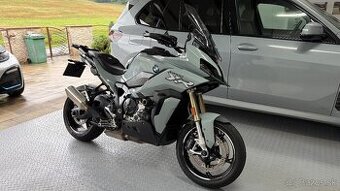 BMW S1000XR 2020