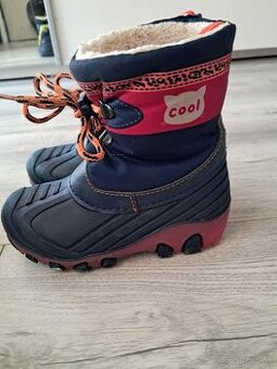 Detské snehule nepremokavé 26, cervené a 27 modré