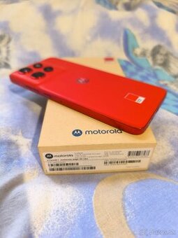 Predám Motorolu edge 50 Neo 8/256GB