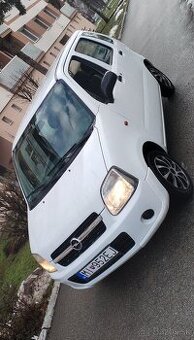 Opel agila DIESEL