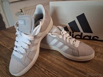 Pánske botasky Adidas - úplne nové