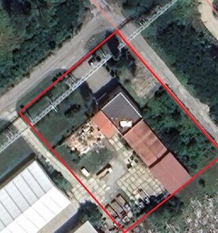 Budovy v priemyselnom areáli NA PREDAJ - 1