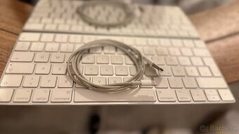 Klávesnica Apple Magic Keyboard  - SK