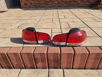 Zadné svetlá VW Golf VI
