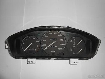 Budiky Mazda 121 / benzinové /