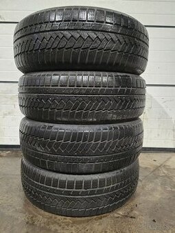 Zimné Pneu Continental TS850P 235/65 R17