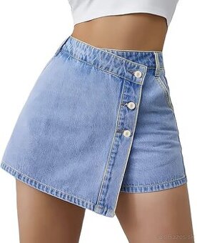 Dámske šortky so sukňou