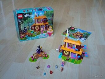 43188 Šípková Ruženka a lesná chalúpka