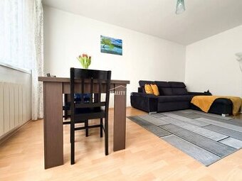 Exkluzívne na predaj tehlový 2-izbový byt s garážou, Dlhé Po
