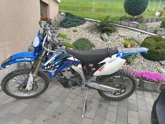 Yamaha WR250F – Dobrý stav -