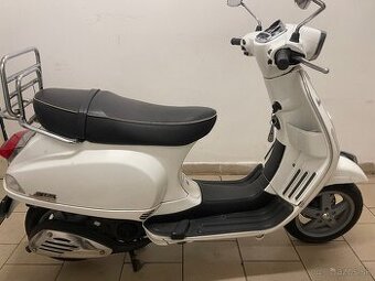 Vespa 125