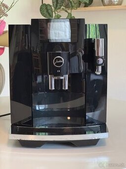 Jura e8 piano black