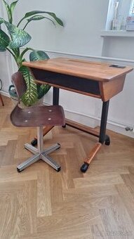 Retro stôl + stolička