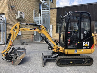minibager 2,0t -Caterpillar 301.7D-840mth•13.8kW•