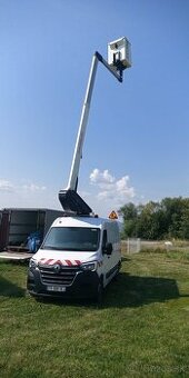 Renault Master 2.3 D r.v.2021 rameno zdvih 12metrov